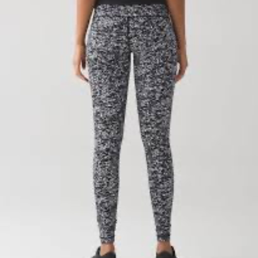 Lululemon Wunder Under Pant III Leggings Full Length Ice Wave White Black Size 6